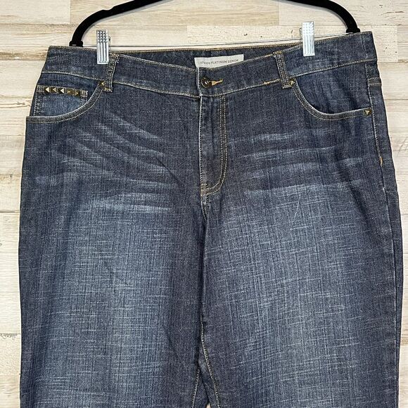 Womens CHICOS Platinum Straight Leg Jeans Size 3 Dark Wash Studded Details - Picture 2 of 12